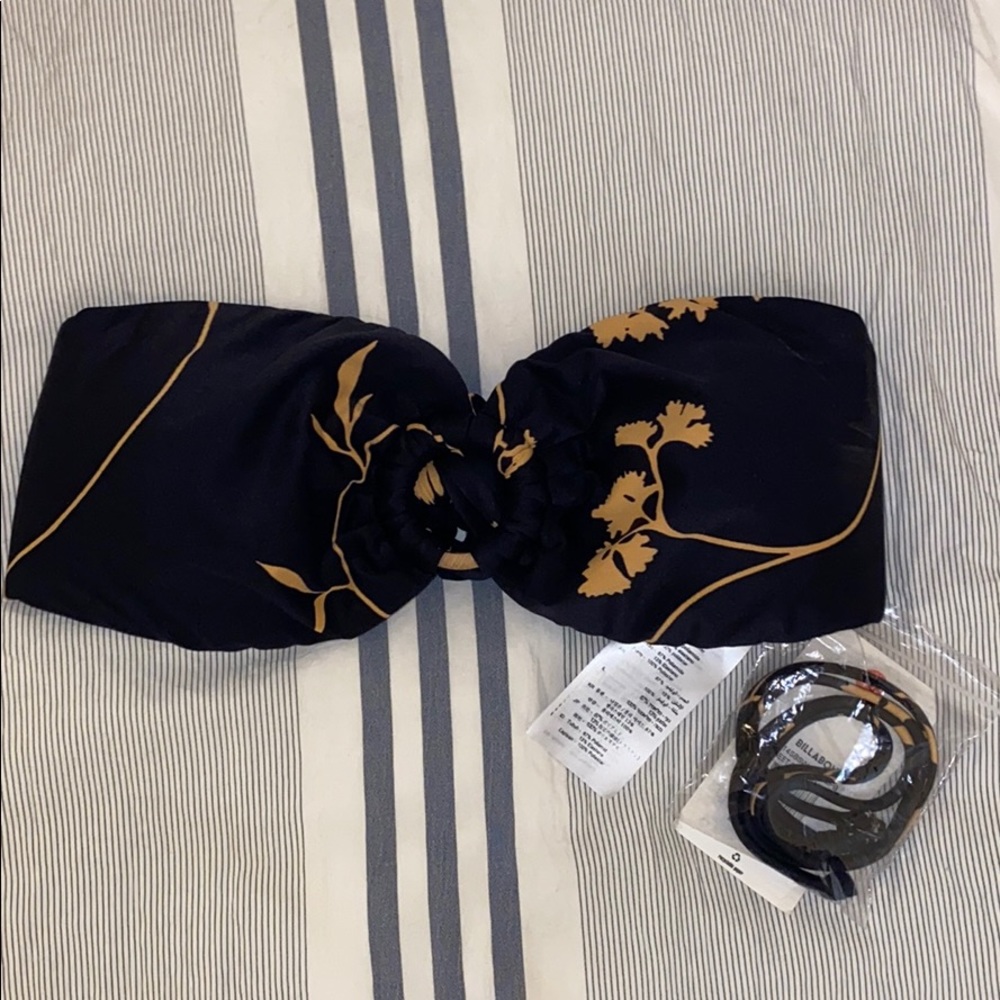 Super cute billabong bandeau top!